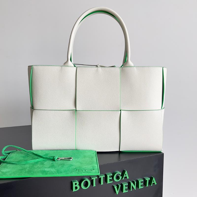 Bottega Veneta Handbags 609175 Litchi Pattern White with Green